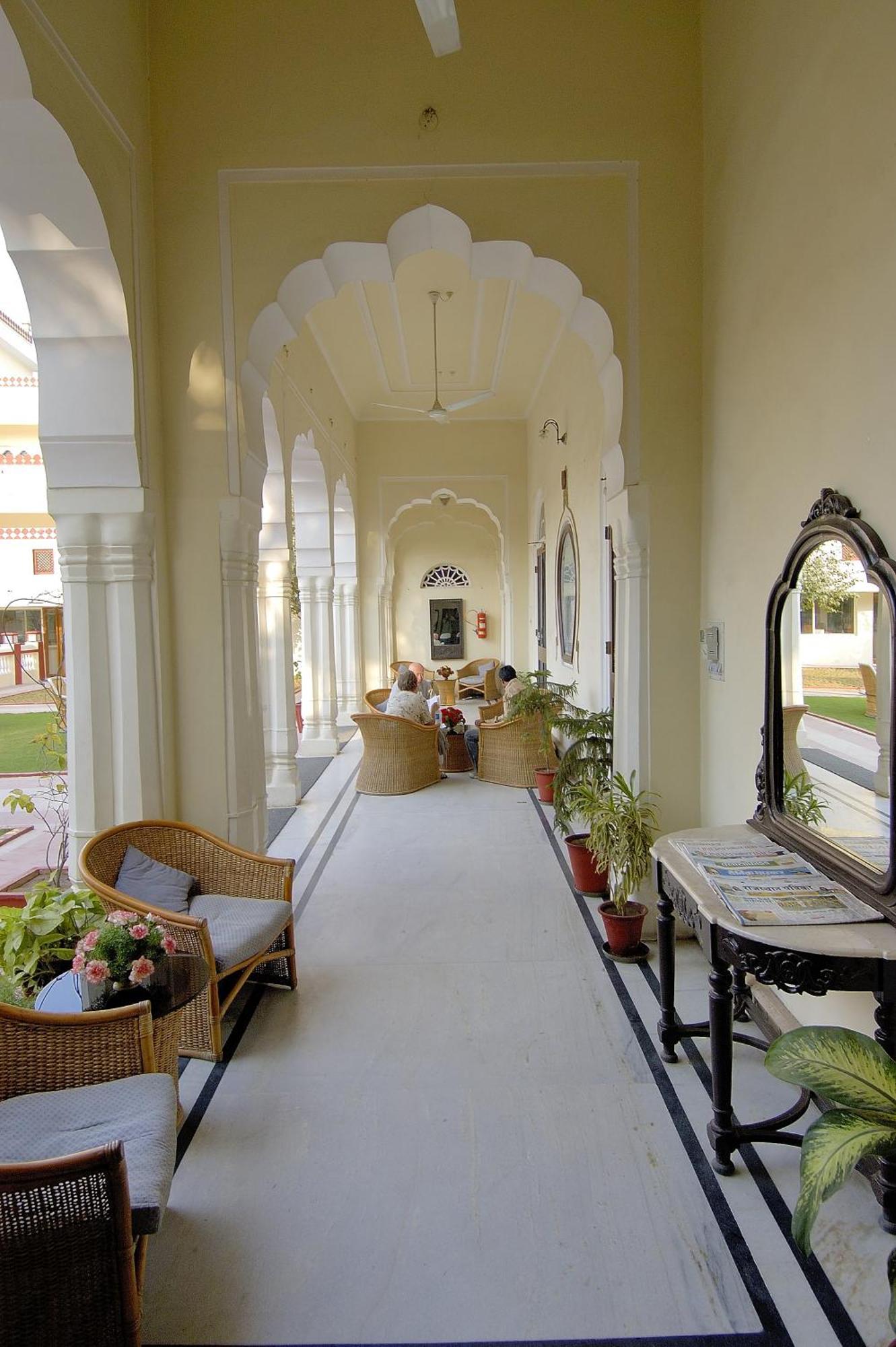 Отель Mandawa Haveli Джапур Интерьер фото